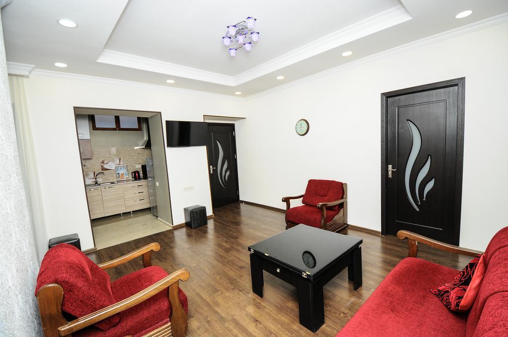 Elegant Modern *