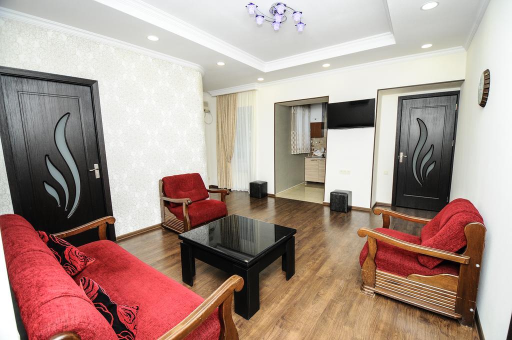 Elegant Modern *